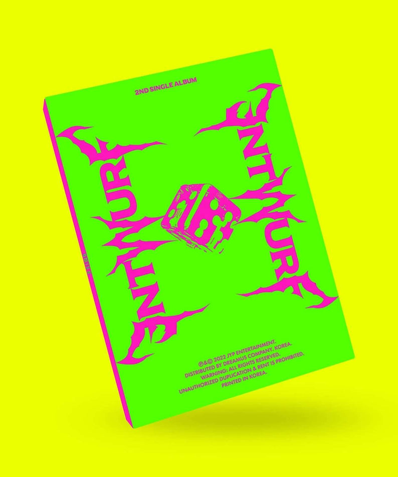NMIXX - 2nd Single [ENTWURF] (Standard) - Album Kpop, pochette verte et rose sur fond jaune, style NMIXX