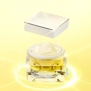 NUMBUZIN No. 5 Glutathione C Trace Toning Laser Cream 50ml, pot crème jaune en studio, marque NUMBUZIN