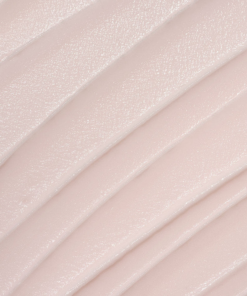 Texture luxueuse de NUMBUZIN No.3 Velvet Beauty Cream, crème de beauté hydratante, peau douce et soyeuse.