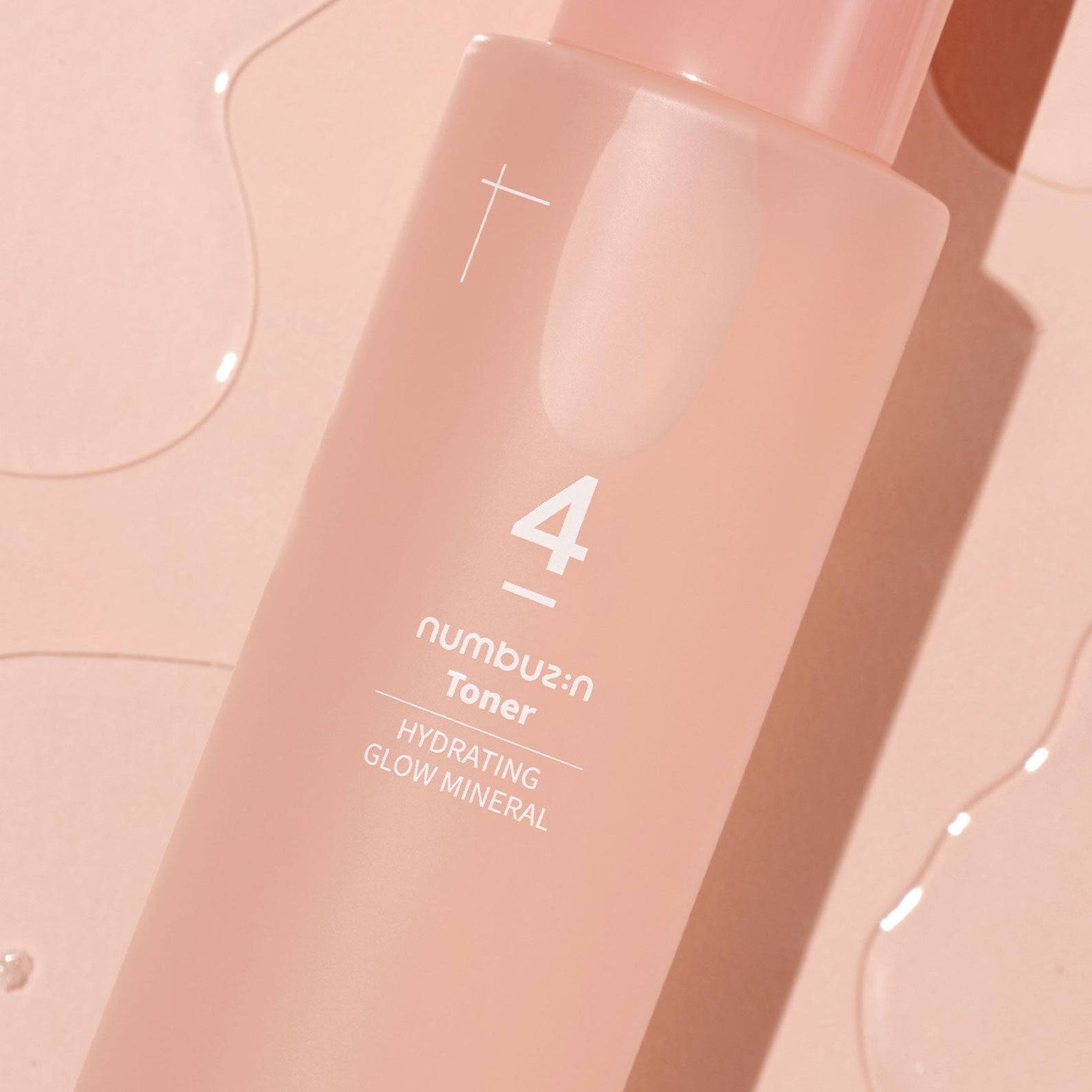 NUMBUZIN No.4 Hydration Glow Mineral Toner disponible sur Ma petite Coree, ton Eshop 100% K-beauty en direct de Seoul