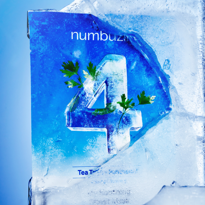 NUMBUZIN No.4 Icy Soothing Sheet Mask 27ml, masque en feuille sur packaging bleu, effet glacé et plantes.
