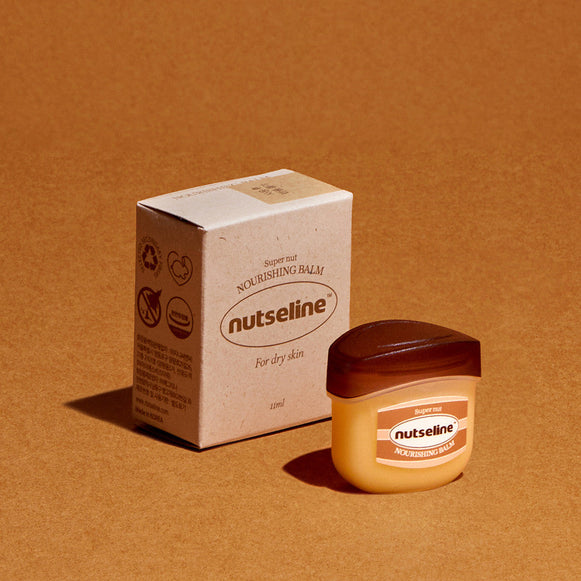 NUTSELINE Super Nut Nourishing Balm 11ml en stock sur Ma Petite Corée