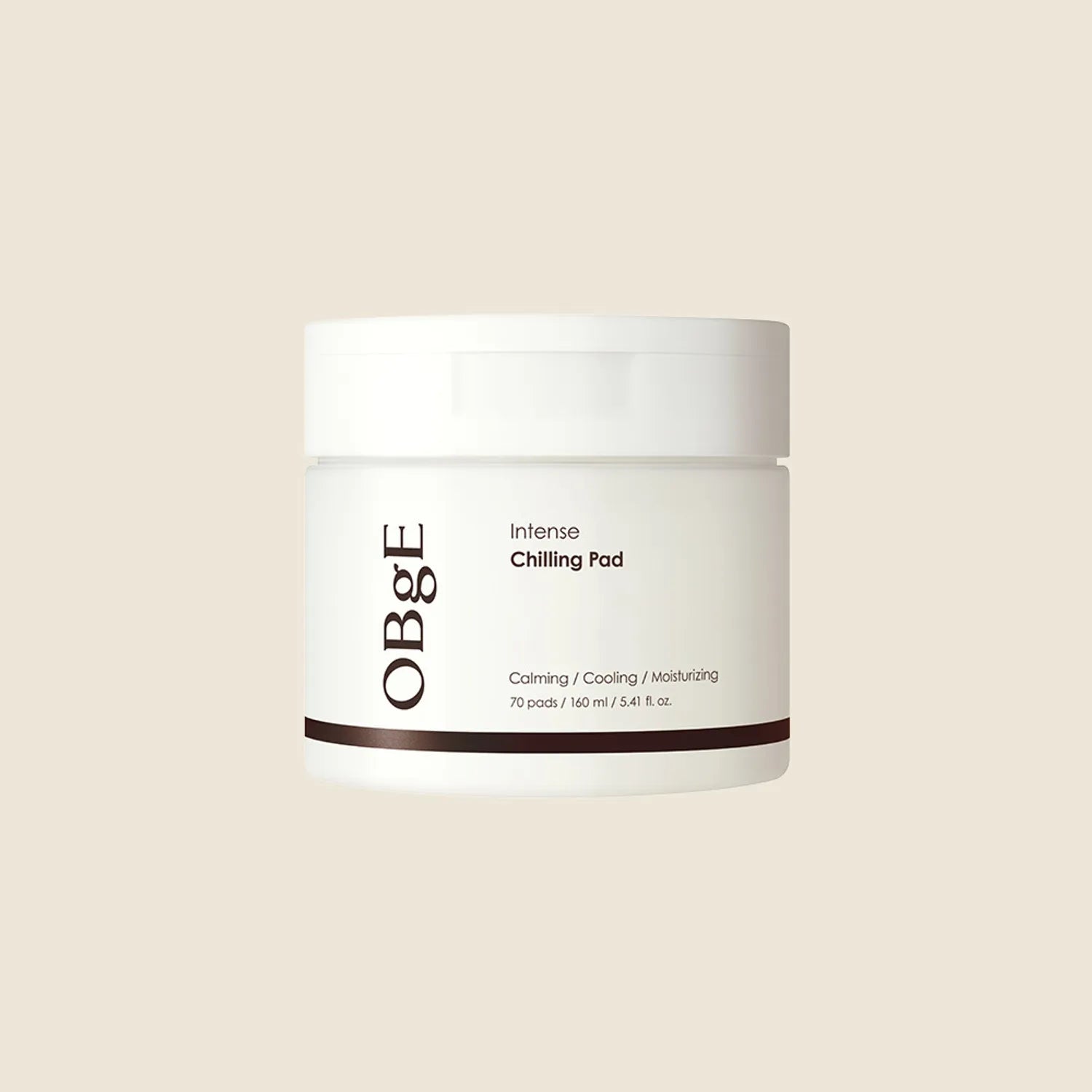 OBGE Intense Chilling Pad 70pc, pot de crème OBGE sur fond clair, produit rafraîchissant en contexte visuel minimaliste.
