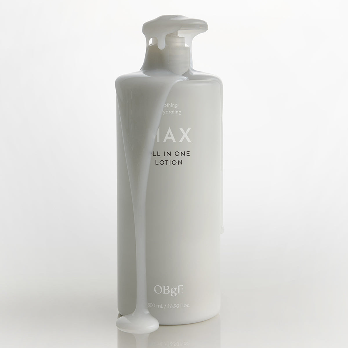 OBGE Max All-in-One Lotion 500ml de la marque OBGE, flacon pompe sur fond clair, visuel produit.