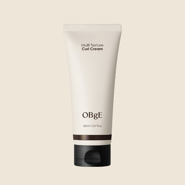 OBGE Multi-texture curl cream 150ml, tube beige sur fond clair, crème coiffante boucles, marque OBGE.