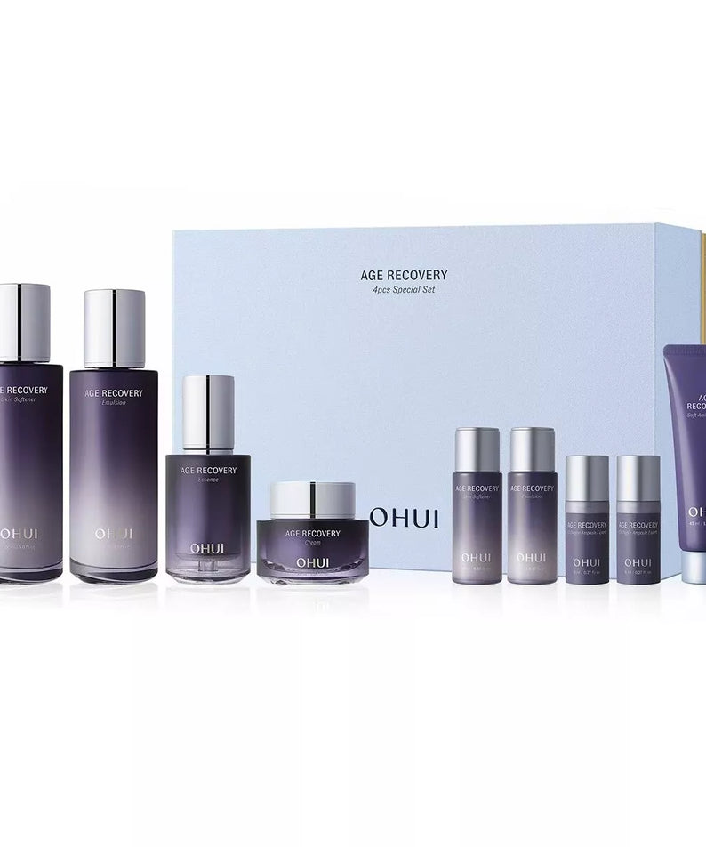OHUI Age Recovery 2-Skin softener set de la marque OHUI, coffret de soins sur fond blanc, produits alignés.