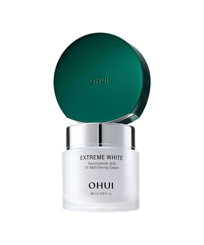 OHUI  Ultimate Cover Denier Pact + Extreme White Niacinamide 10% TX Melatoning Cream 60ml, flacon et pot sur fond blanc.