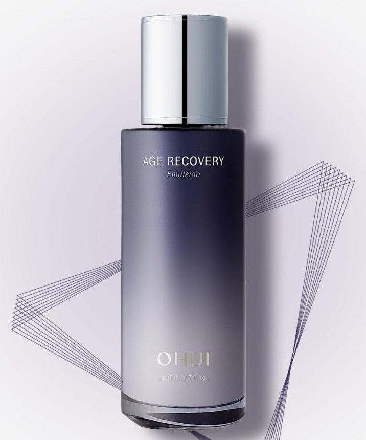 OHUI Age Recovery Emulsion 140 ml, hydratant anti-âge pour une peau revitalisée et jeune, flacon élégant.