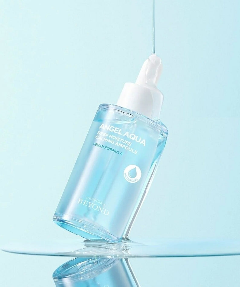 PASSION & BEYOND Angel Aqua Moisture Filled Soothing Ampoule 50ml, flacon bleu clair, décor fond pastel, goutte d’eau, produit