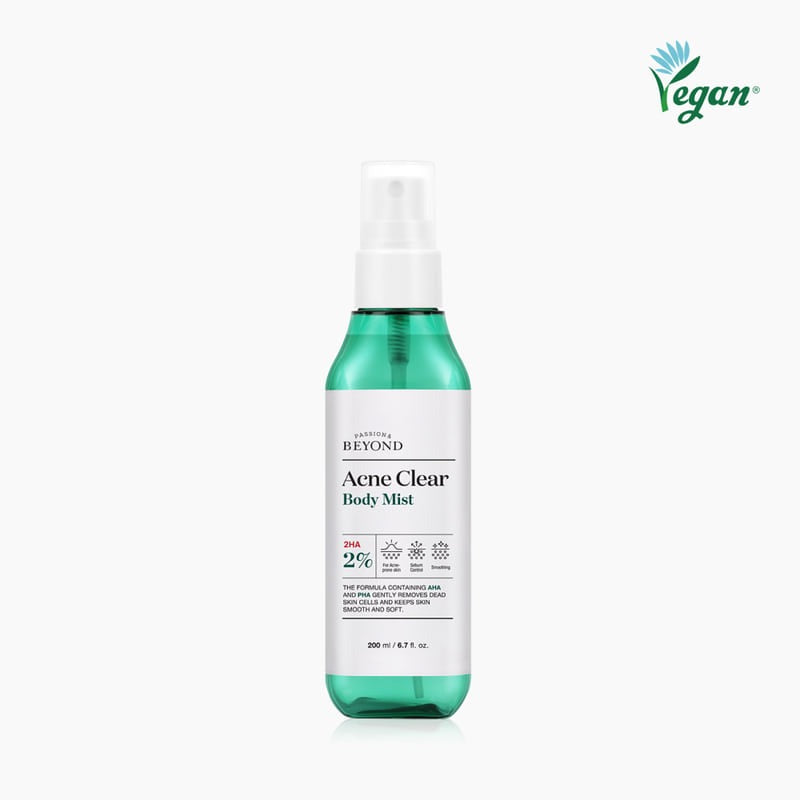 PASSON & BEYOND Acne Clear Body Mist 200ml : brume anti-acné en flacon vert sur fond blanc, produit de la marque