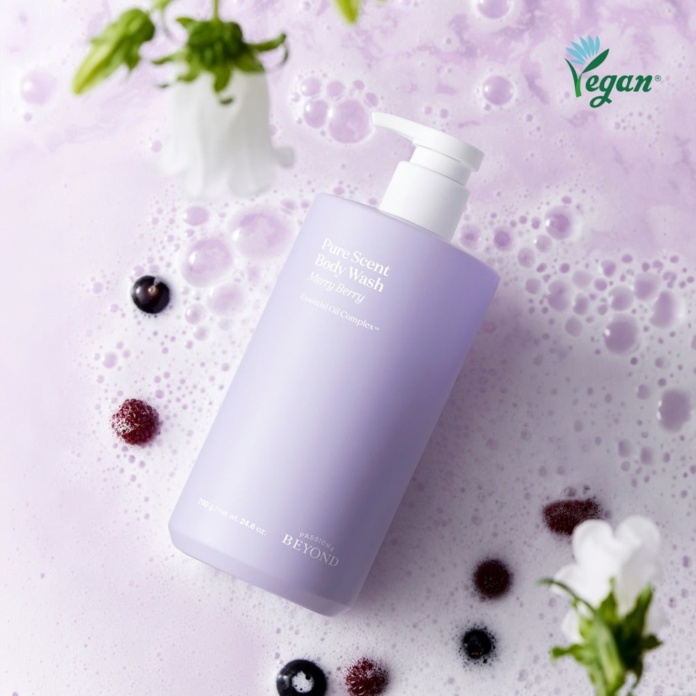 PASSON & BEYOND Pure Scent Mary Berry Body Wash 700g : flacon violet sur fond violet moussant, marque Vegan, bulles et baies