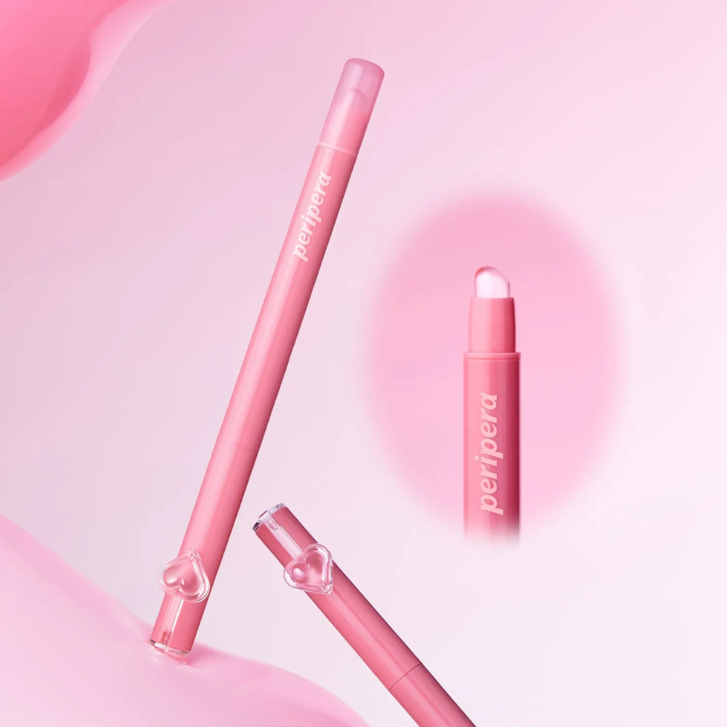 PERIPERA Puppy Plumping Dew Lip Pencil de la marque PERIPERA, sur fond rose pastel, photo produit en gros plan.