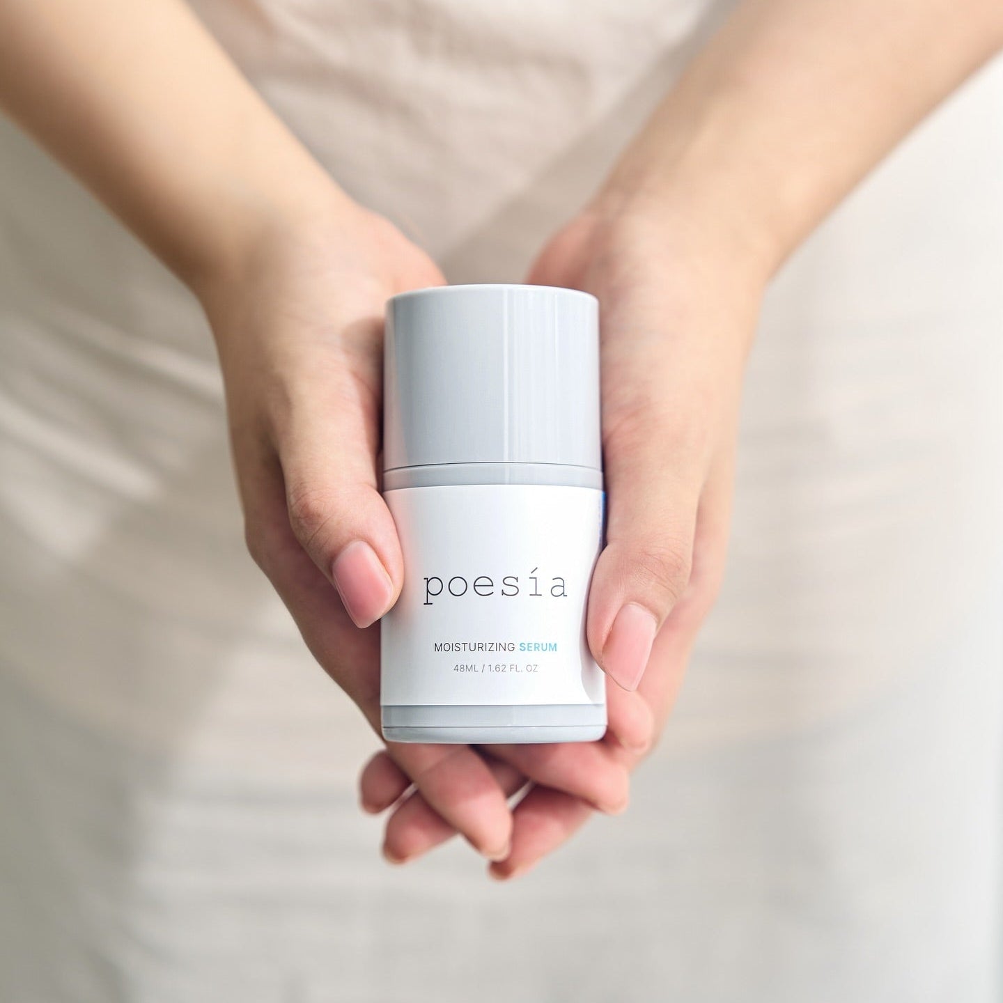 POESÍA Hydro Hyaluronic Deep Moisturizing Ampoule Serum 48ml