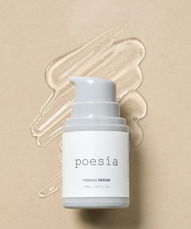 POESÍA Hydro Phyto Collagen Deep Farming Ampoule Serum 48ml sur fond beige avec texture liquide, idéal pour soins raffermissants visage.