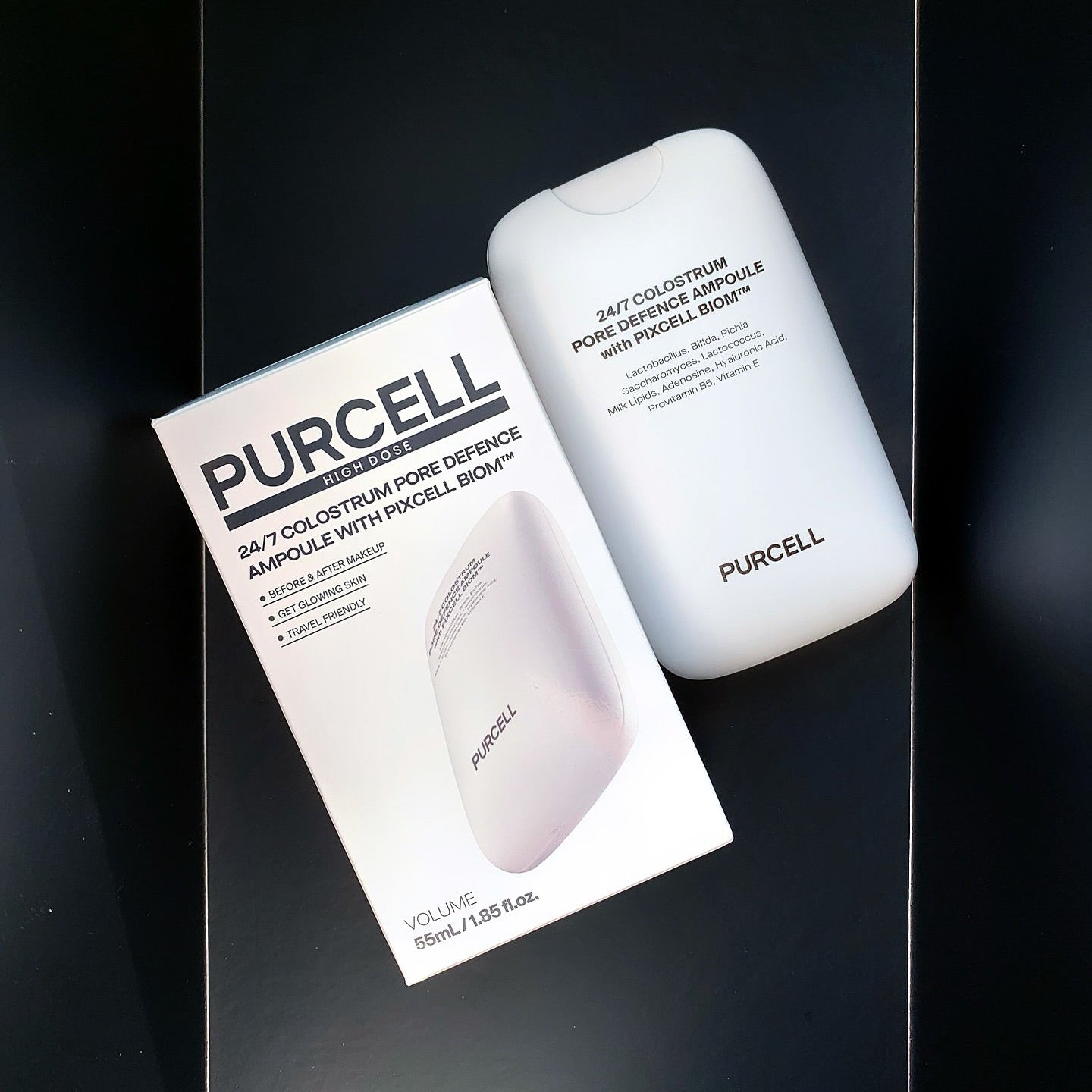 PURCELL 24/7 Colostrum Pore Defense Ampoule 55mL de PURCELL, en vue produit sur fond noir, photo packshot.