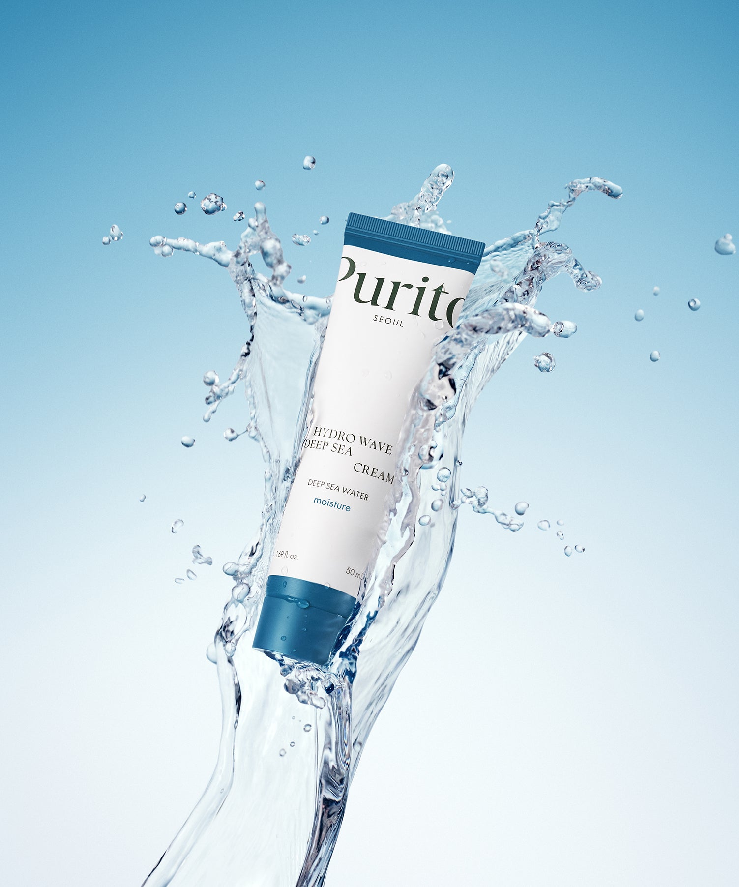 Décris l'image en français en mentionnant le produit PURITO Hydro Wave Deep Sea Cream 50ml, flacon crème PURITO sur fond bleu.