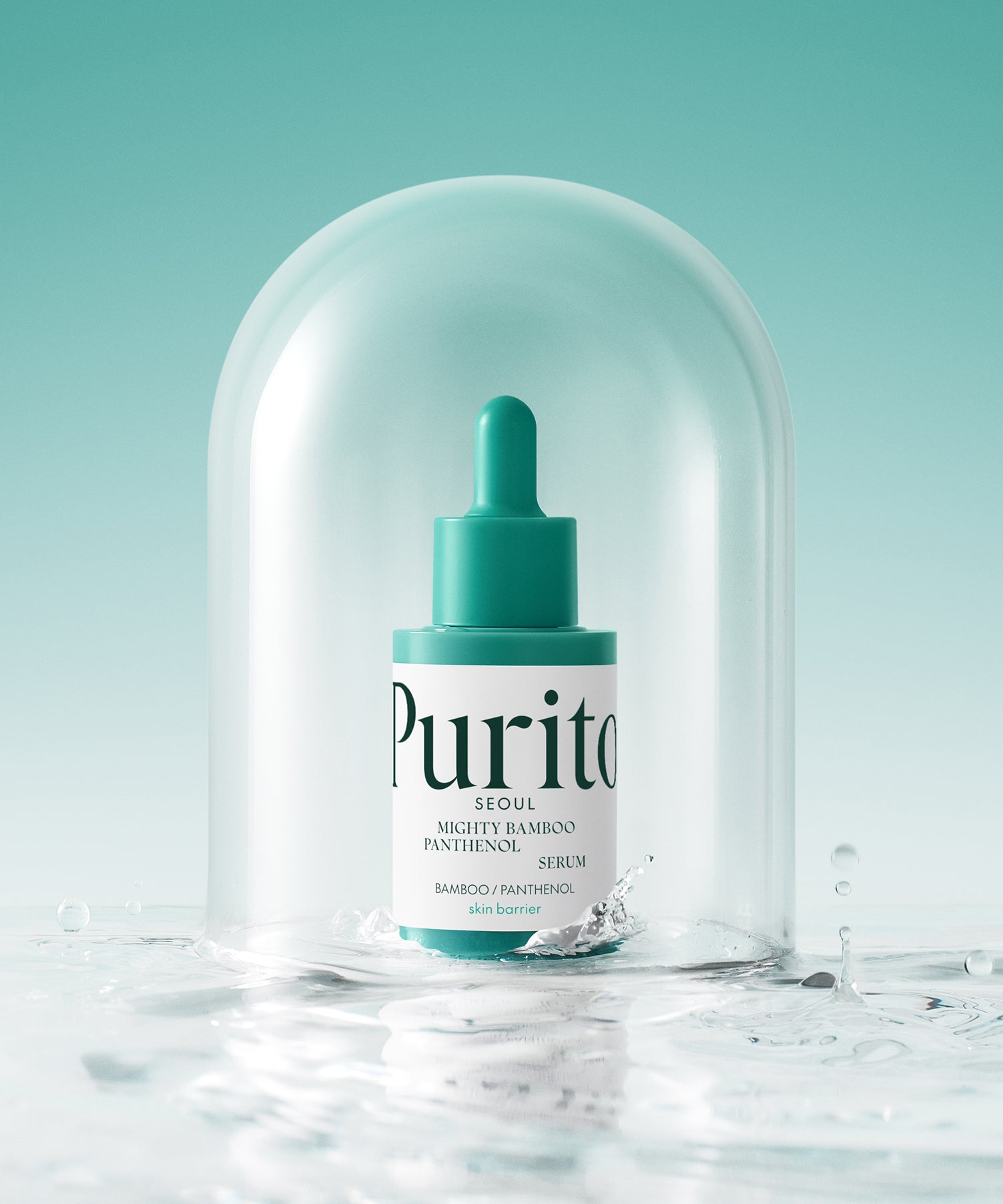PURITO Mighty Bamboo Panthenol Serum 30ml Purito, flacon sous cloche, fond turquoise, gouttes d’eau, visuel skincare