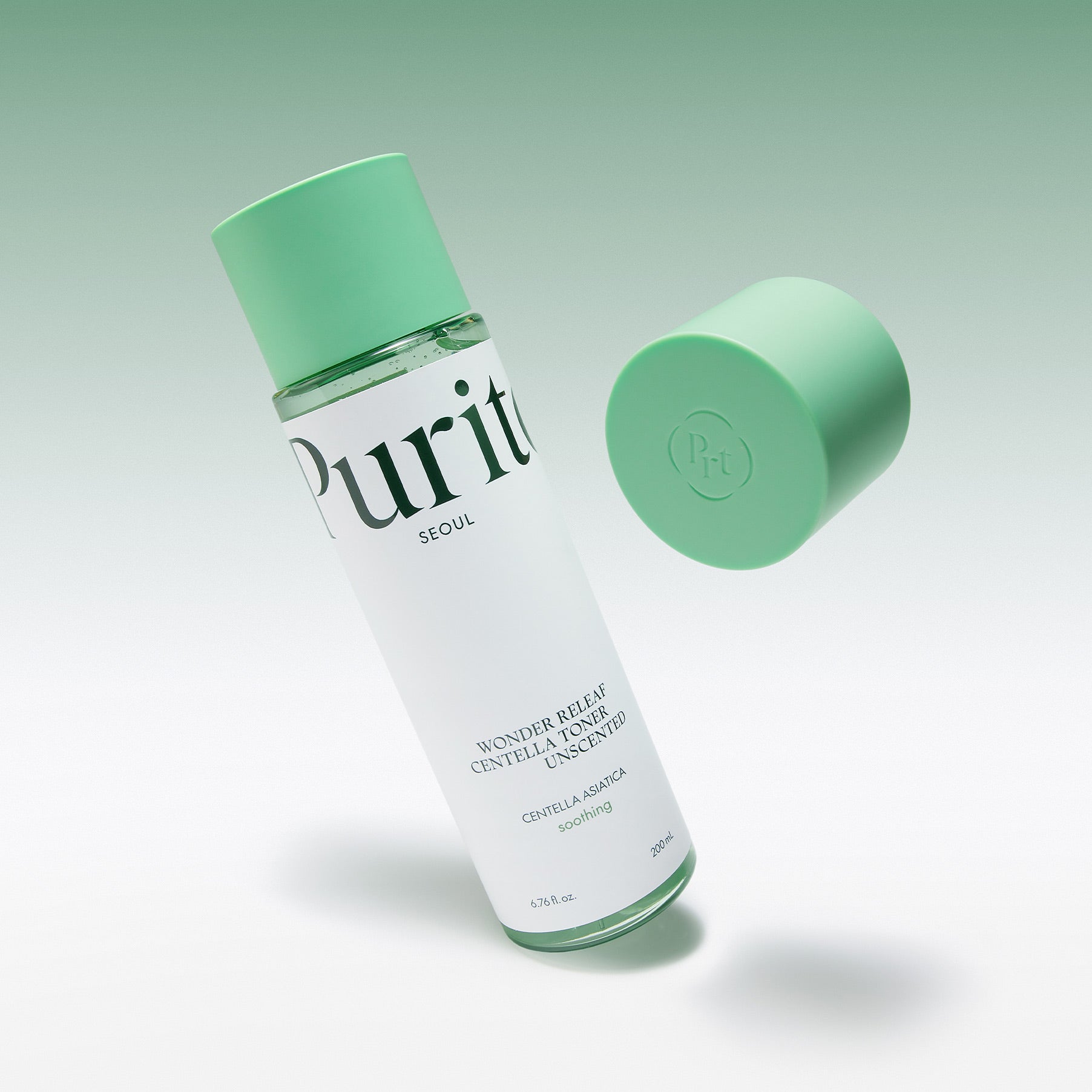 PURITO Wonder Releaf Centella Toner Unscented 200ml de Purito : flacon vert sur fond clair, contexte cosmétique.