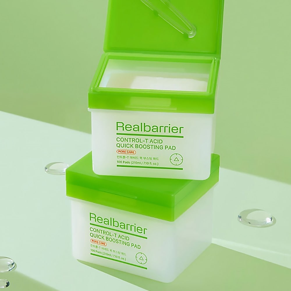REAL BARRIER Control-T Acid Quick Boosting Pads 100 Sheets, boîtes vertes Realbarrier sur fond clair, vue produit