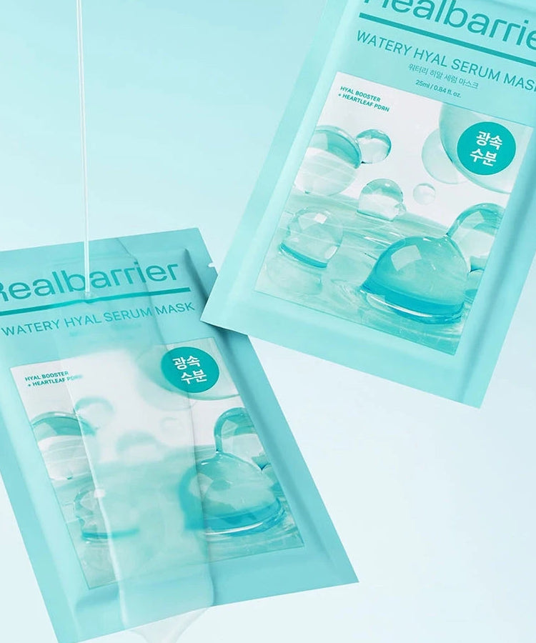 Décris l'image en français : REAL BARRIER Watery Hyal Serum Mask 10 Sheets de la marque realbarrier, masques en pack bleu.