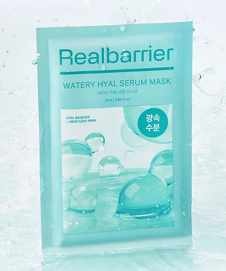 REAL BARRIER Watery Hyal Serum Mask 10 Sheets de la marque Realbarrier, sachet sur fond aquatique, gouttelettes