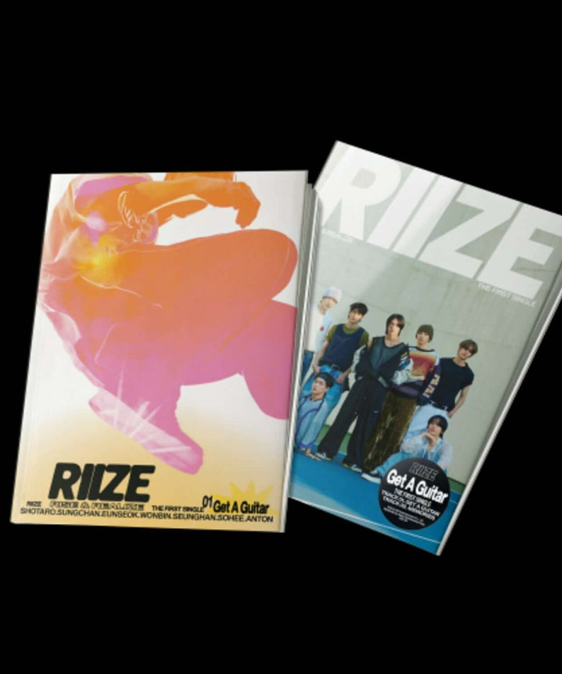 RIIZE - 1st Album [GET A GUITAR] (Random) - Album Kpop, pochette en visuel avec groupe RIIZE, fond noir