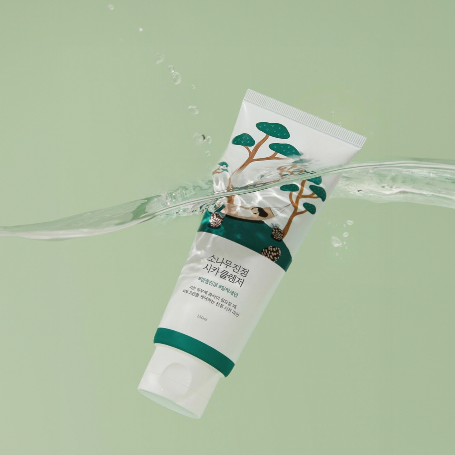 ROUNDLAB Pine Calming Cica Cleanser 150ml disponible sur Ma petite Coree, ton Eshop 100% K-beauty en direct de Seoul