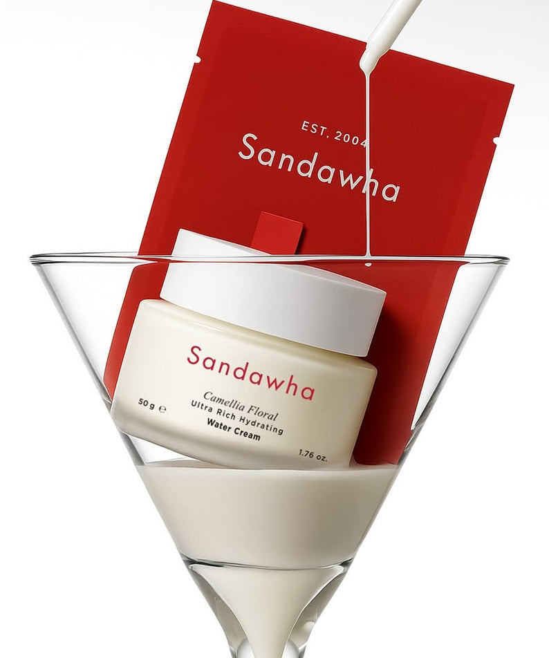 SANDAWHA Camellia Lumina Glow Cream 50g, pot crème sur fond blanc avec coffret rouge Sandawha, visuel produit