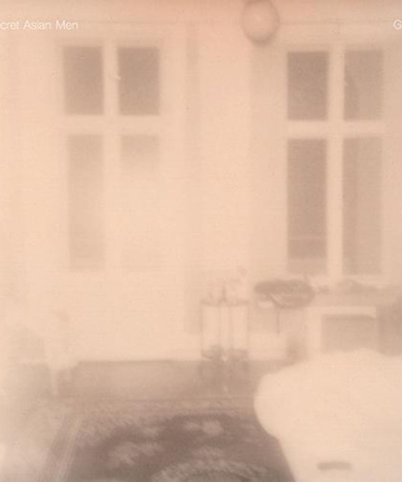 SECRET ASIAN MAN - [Ghost] - Album Kpop, pochette minimaliste « Ghost » en ambiance brumeuse, marque Secret Asian Men