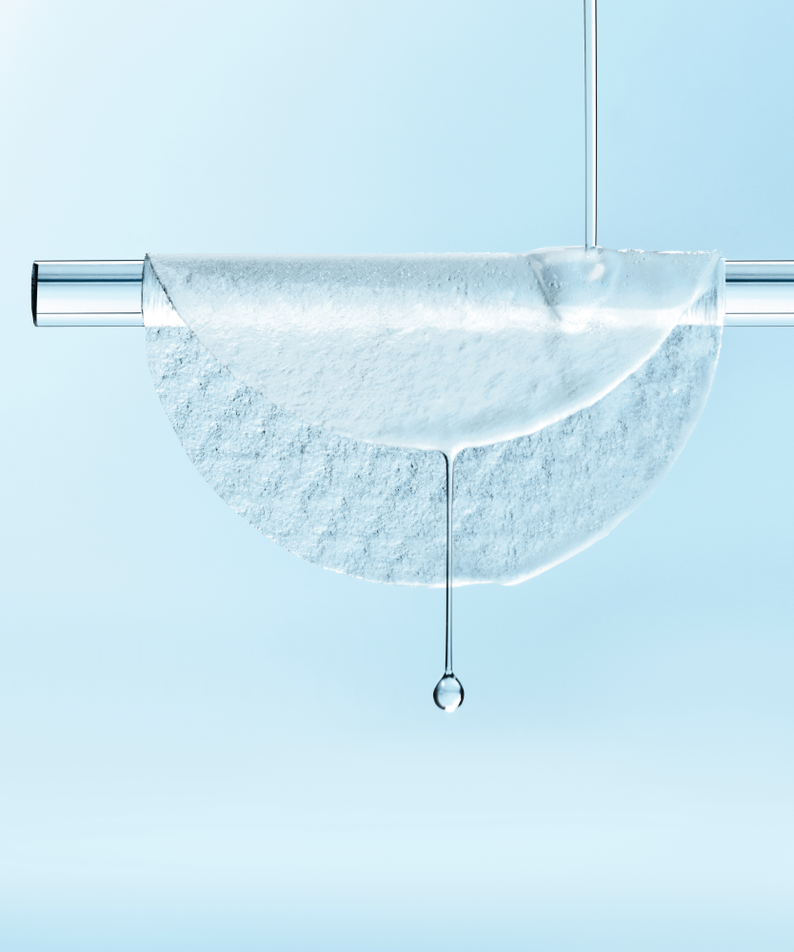 SKIN1004 Madagascar Centella-Hyalu-Cica Jelly Fit Ampoule Pads (60 sheets) : pochettes de gel, marque sur fond bleu
