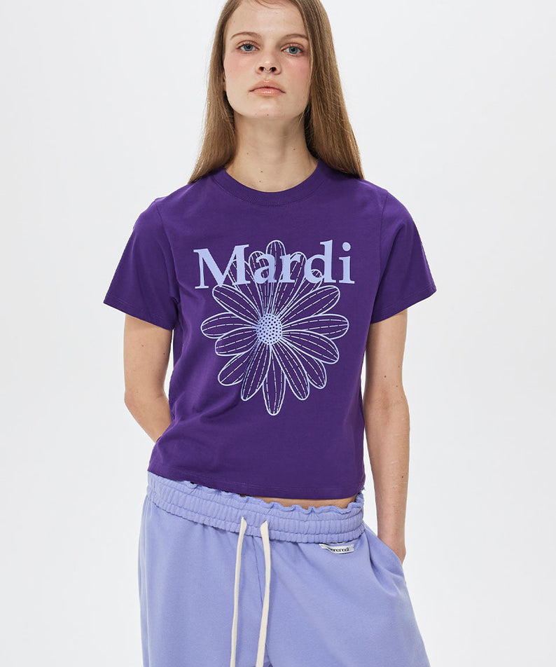 SLIM TSHIRT FLOWERMARDI_PURPLE LILAC de Mardi Mercredi, tee-shirt violet lilas femme en studio sur fond clair, style chic