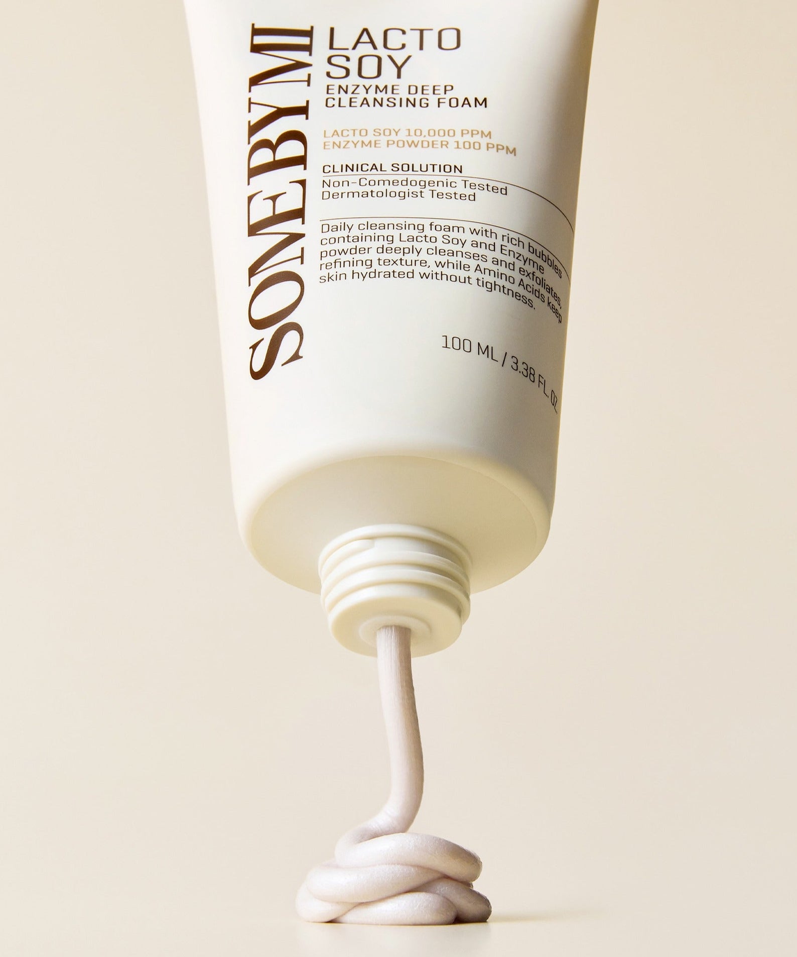 Crème de nettoyage SOME BY MI Lactosoy Enzyme Deep Cleansing Foam 100ml, mousse onctueuse pour une peau purifiée et hydratée.