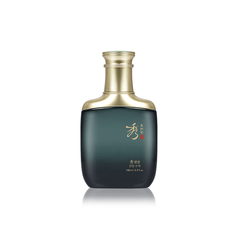 Photo du produit SOORYEHAN Cheonsam Geonyang Sap 140ml, flacon doré et noir, fond blanc, marque SOORYEHAN