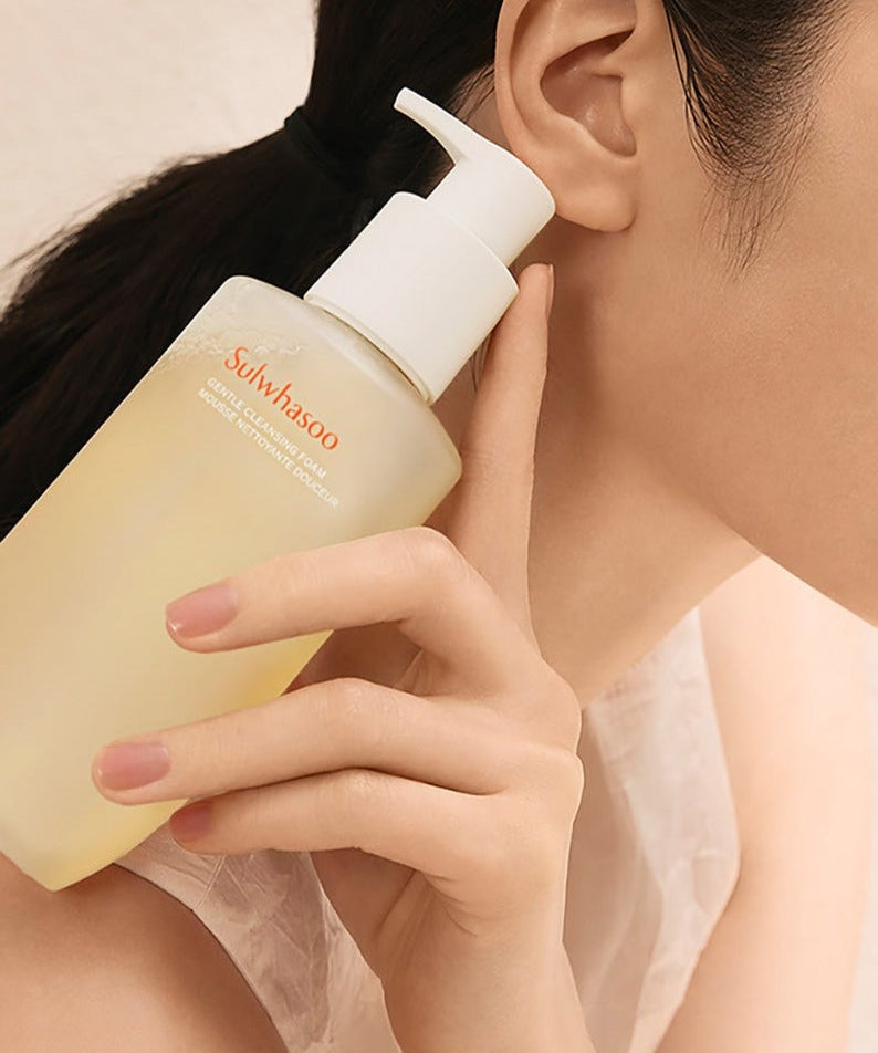 SULWHASOO Gentle Cleansing Foam 200ml disponible sur Ma petite Coree, ton Eshop 100% K-beauty en direct de Seoul