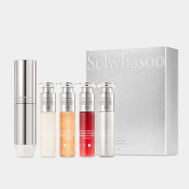 Décris l'image en français en mentionnant le produit, la marque et le contexte visuel : SULWHASOO The Ultimate S Infusion Treatment 15mlX4