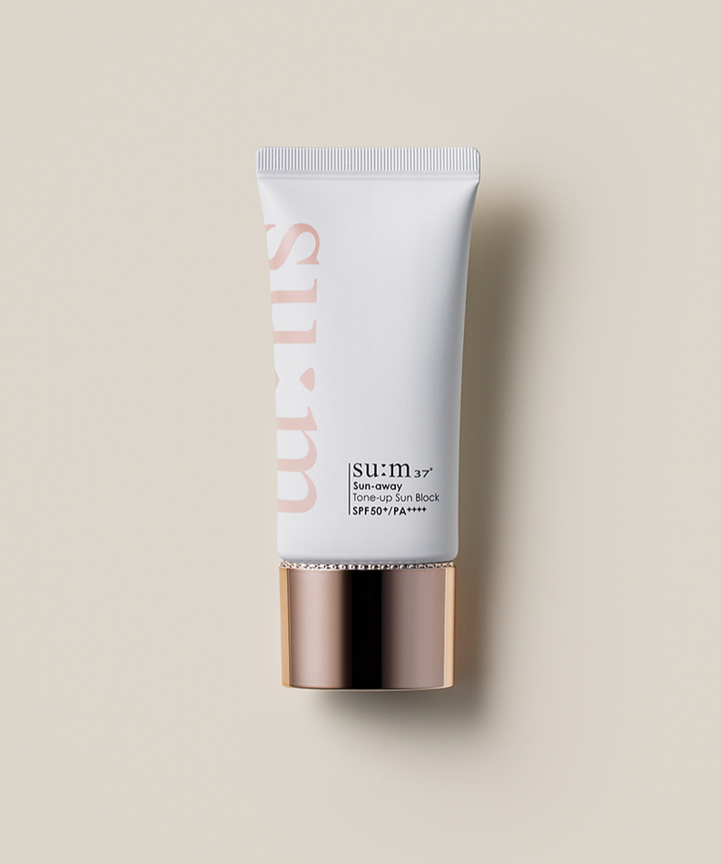 Crème solaire SU:M37 Sun-Away Tone-Up Sunblock 50ml en tube, idéale pour protection solaire et hydratation au quotidien.