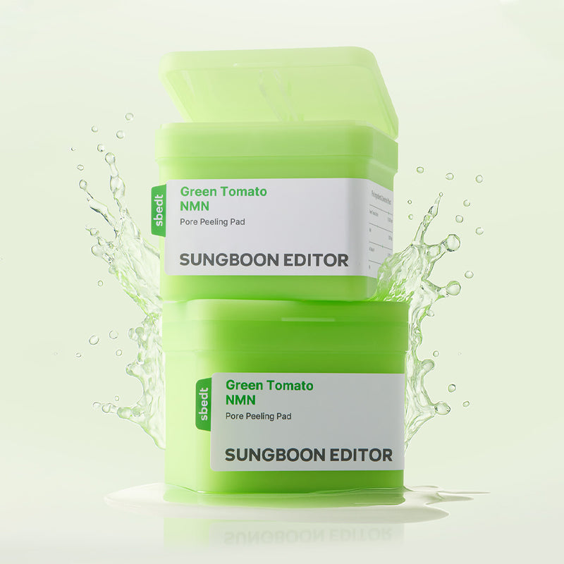 Décris l'image en français : SUNGBOON EDITOR Green Tomato NMN Pore Peeling Jumbo Pad 60 Pads, marque SUNGBOON EDITOR, boîte verte.