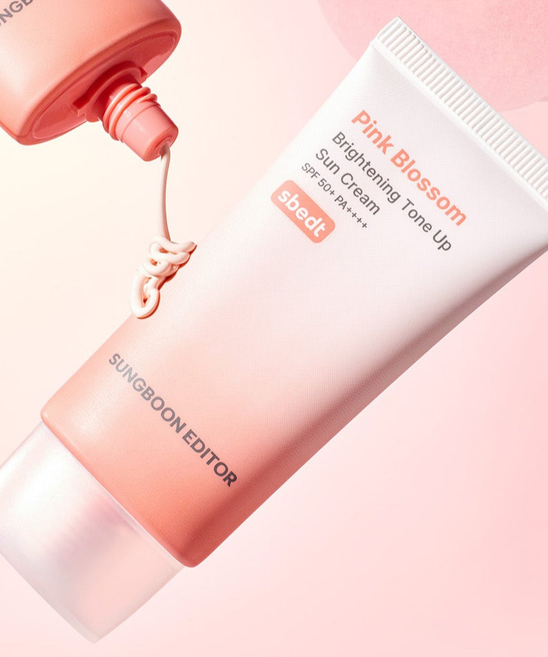 Crème solaire SUNGBOON EDITOR Pink Blossom Brightening Tone-Up Sunscream 50ml avec protection SPF illustrée en tube rose.