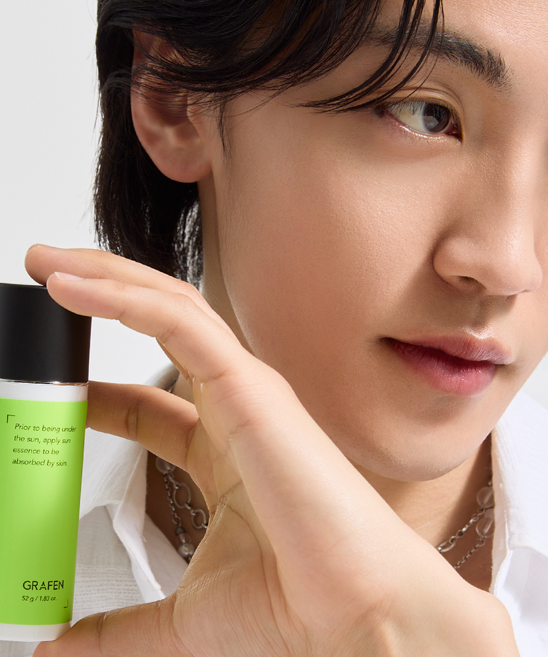 GRAFEN  Daily Sun Essence 52g