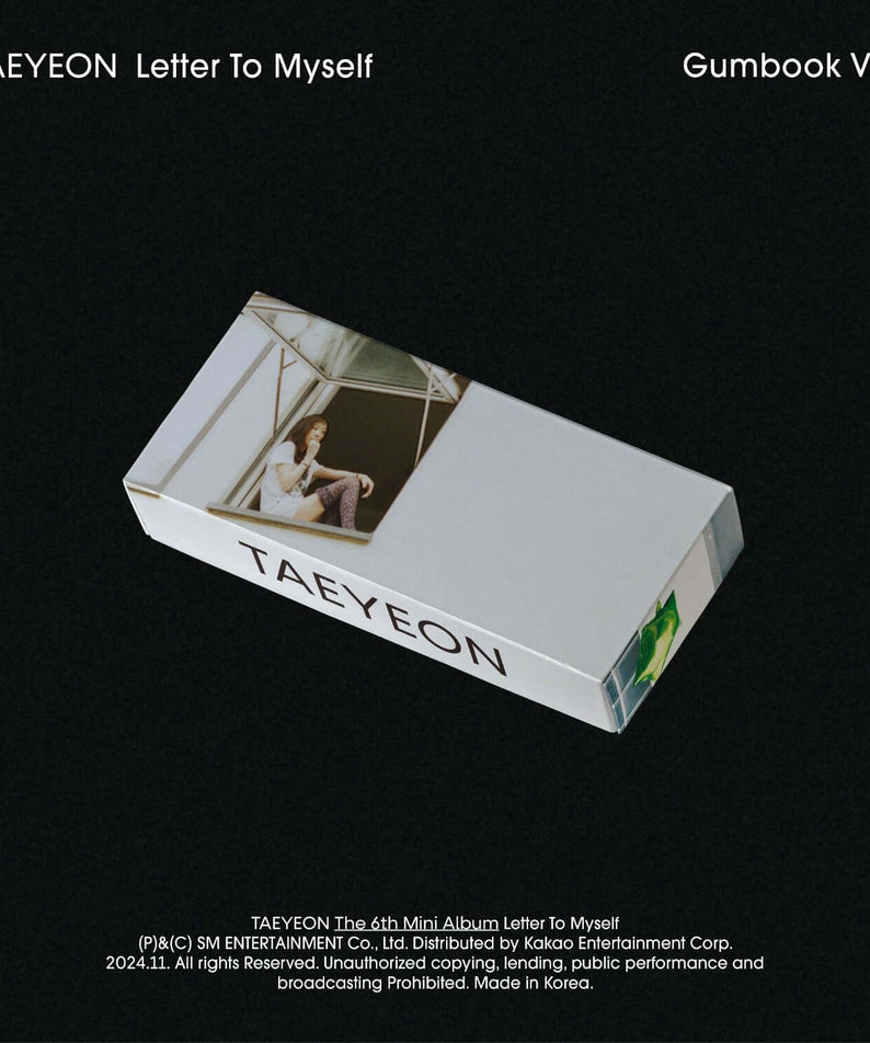 TAEYEON - 6th Album [Letter To Myself] (Gumbook Ver.) (Smart Album) - Album Kpop : pochette sur fond noir