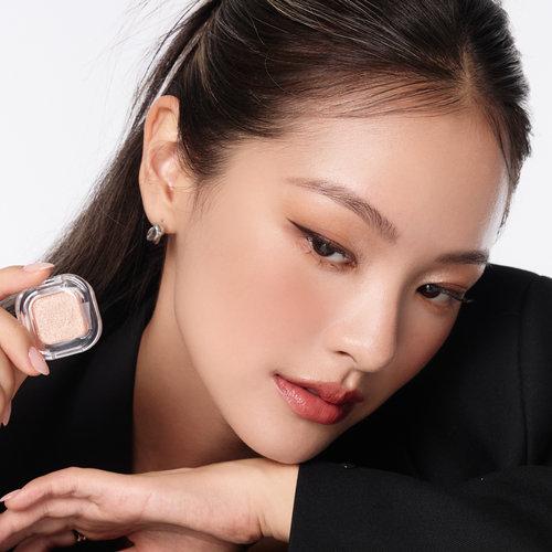 TONY MOLY Eyetone Single Eyeshadow disponible sur Ma petite Coree, ton Eshop 100% K-beauty en direct de Seoul