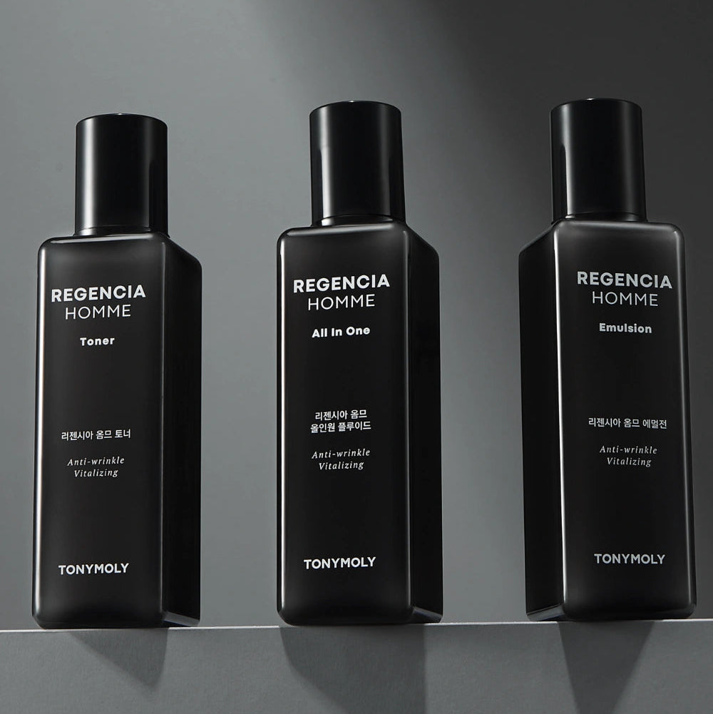 TONYMOLY Regencia Homme All-in-One Fluid 150ml, flacon noir sur fond sombre, gamme Regencia Homme de TONYMOLY