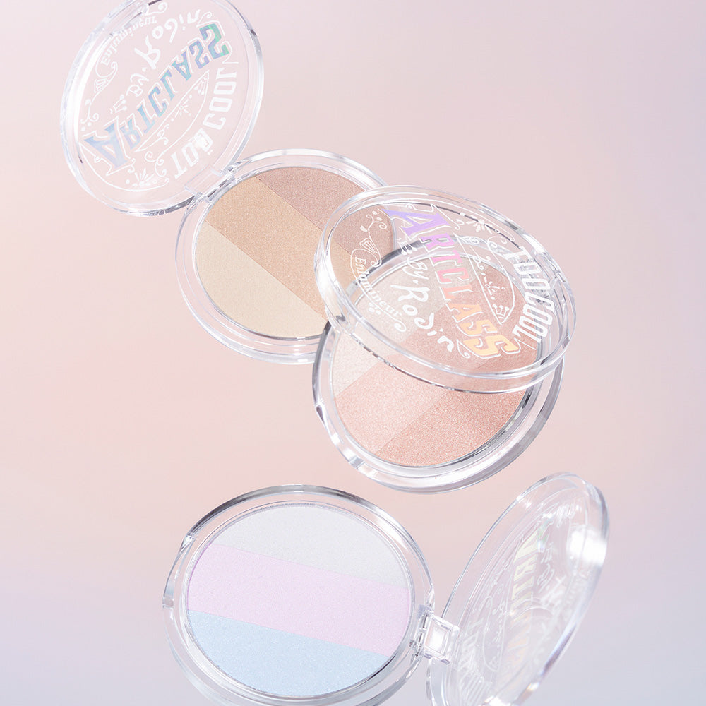 TOO COOL FOR SCHOOL Art Class By Rodin Highlighter : étui avec fards/paillettes et mise en scène maquillage.