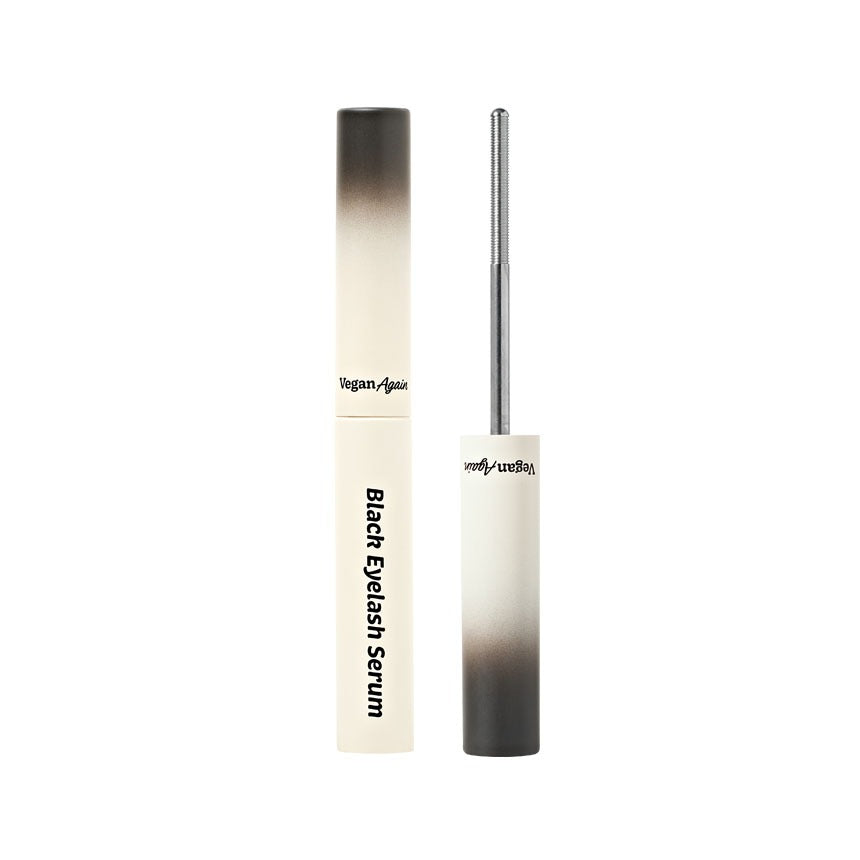 TOUCH IN SOL Vegan Again Black Eyelash Serum 5.5g, marque TOUCH IN SOL, sérum noir pour cils, flacon et applicateur sur fond blanc