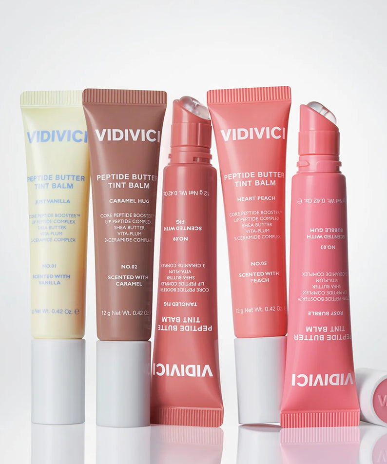 Produits VIDIVICI Peptide Butter Tint Balm en différentes teintes affichés sur fond neutre.