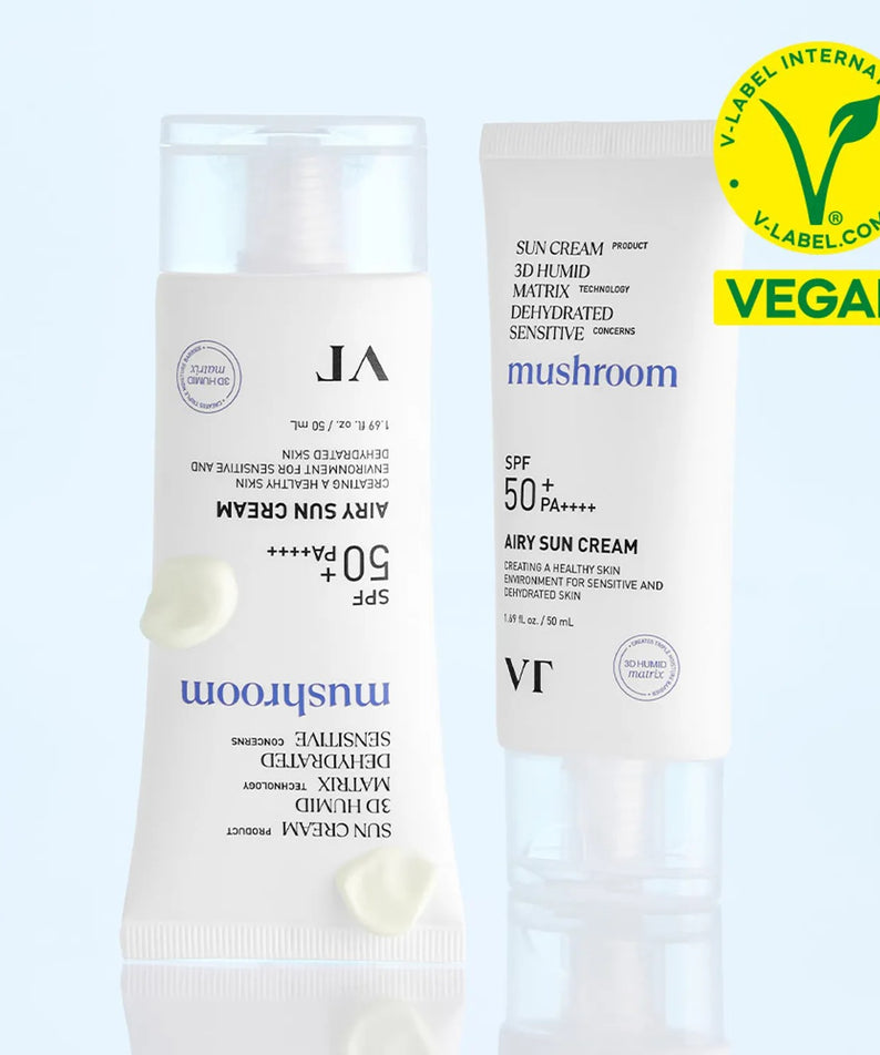 VT COSMETICS Airy Sunscreen 50ml de VT Cosmetics, crème solaire SPF50+ sur fond clair, flacons vegan.