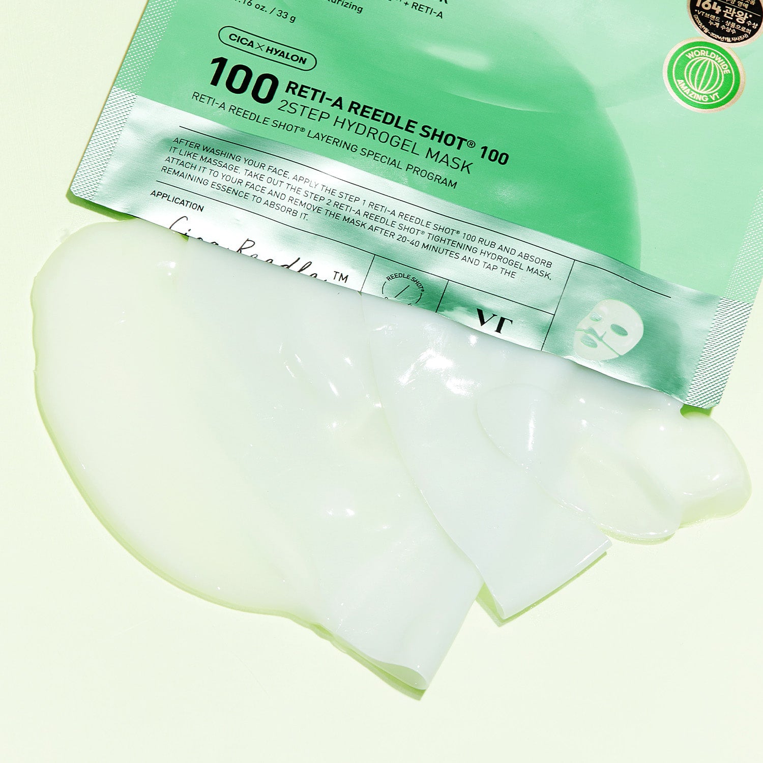 VT COSMETICS Reti-A Riddleshot 100 2-Step Hydrogel Mask (4 sheets) : masque en gel et sachets VT, gros plan vert, description produit.