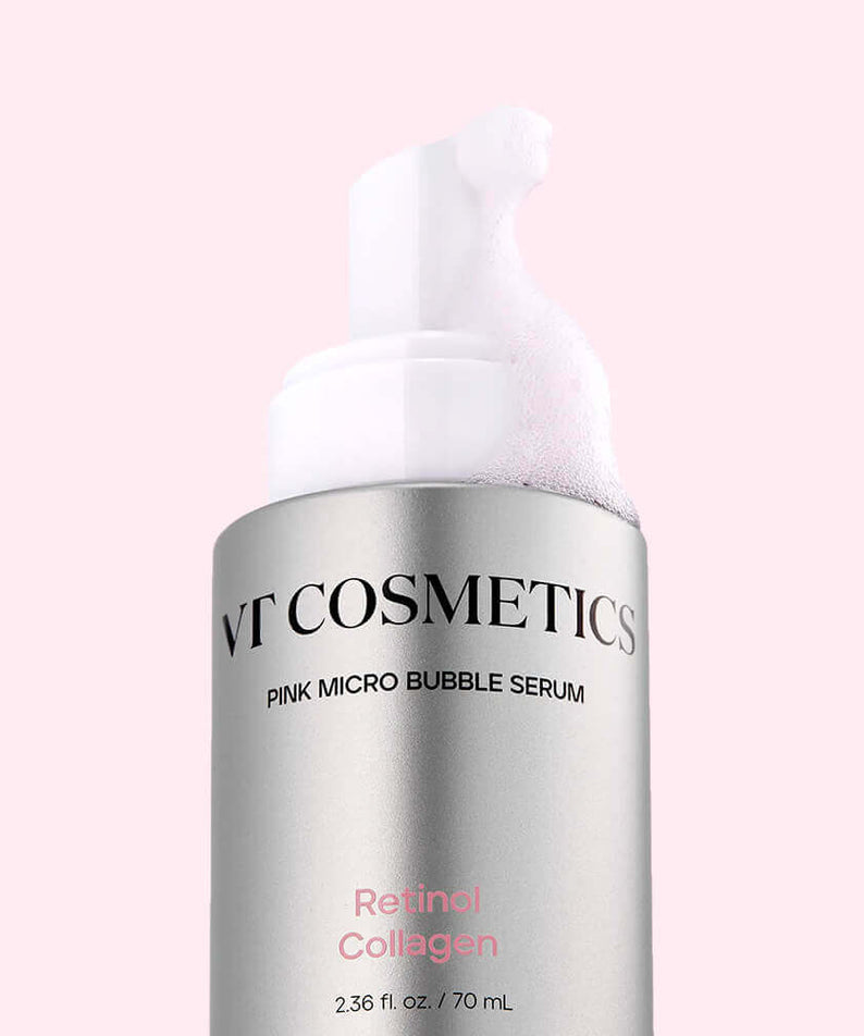 VT COSMETICS Retinol Collagen Pink Microbubble Serum 70ml, flacon rose sur fond pastel, visuel produit VT COSMETICS.