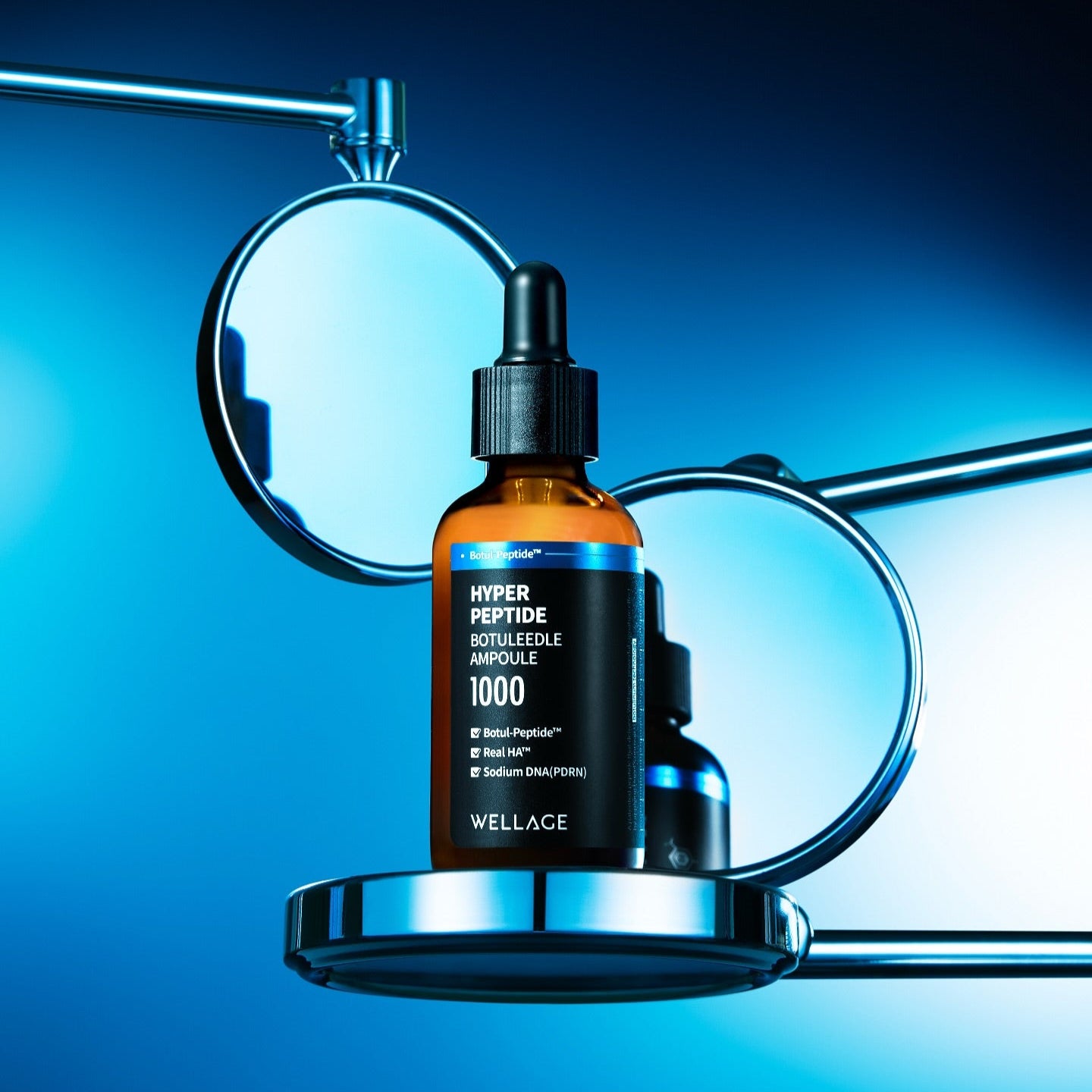 WELLAGE Hyper Peptide Botulinum Ampoule 50ml : sérum en flacon devant néons bleus, contexte beauté premium.