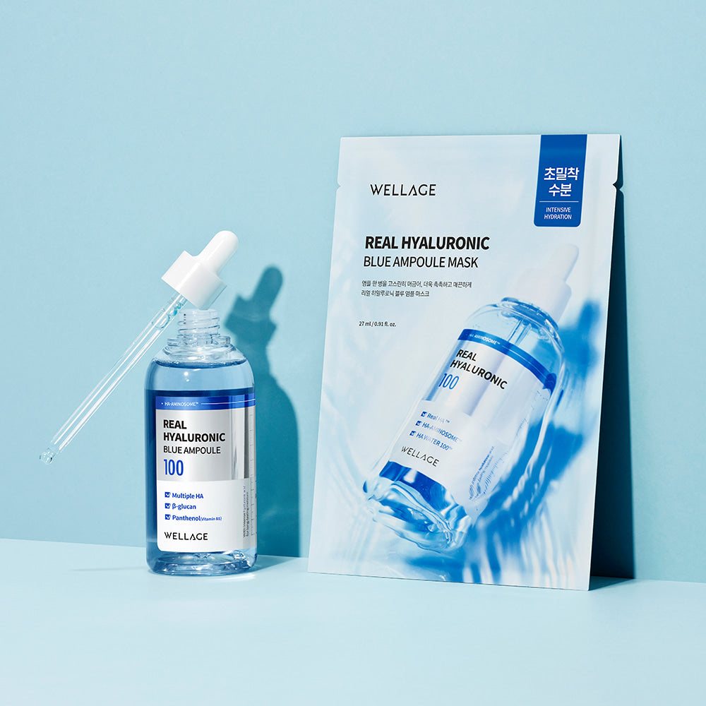 WELLAGE Real Hyaluronic Blue Ampoule Mask 5 Sheets, masque hydratant hyaluronique bleu, emballage et sérum sur fond bleu